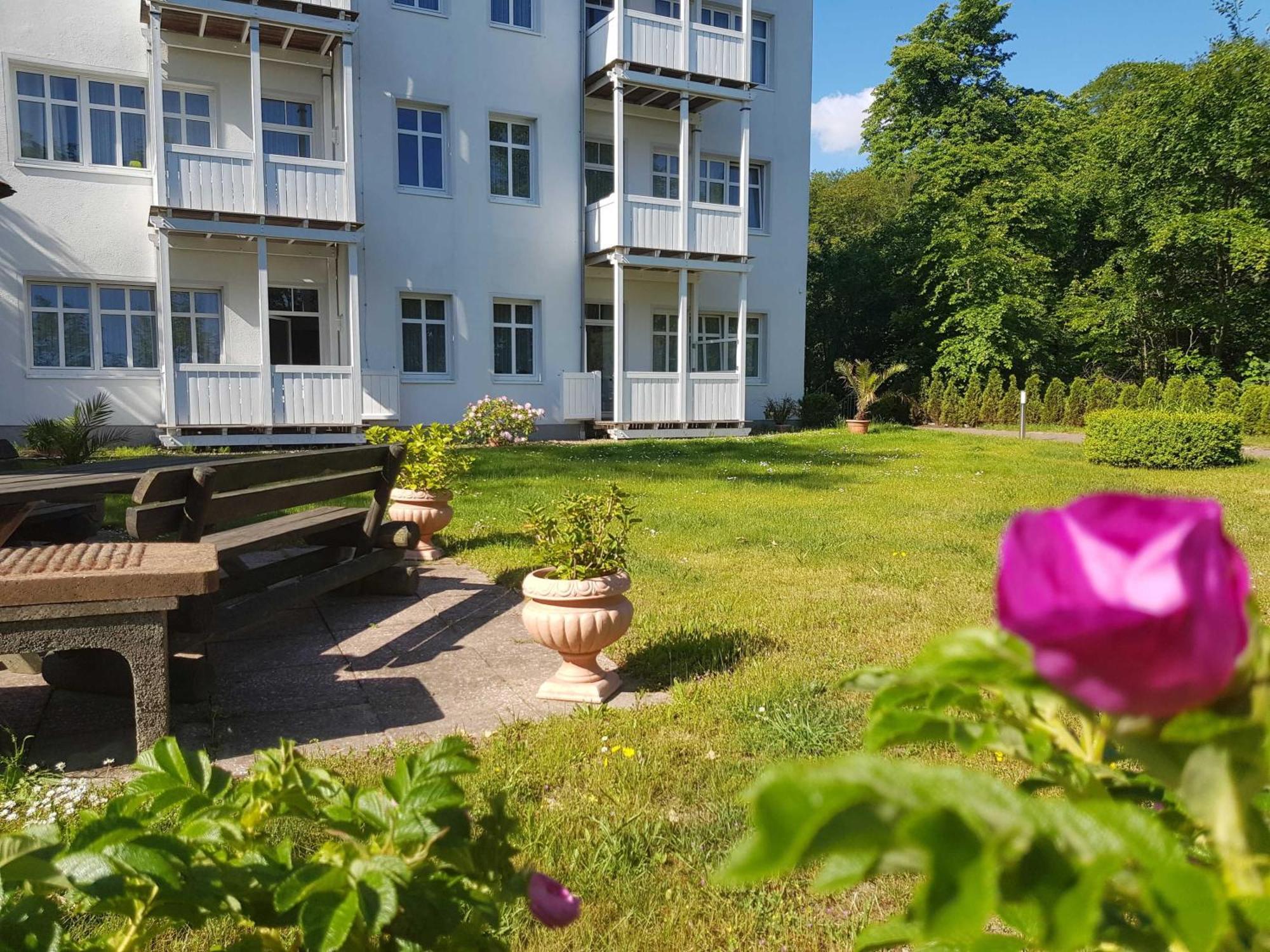 Studio 28, Residenz Seeblick Mit Seitlichen Ostseeblick Sellin  Exteriör bild